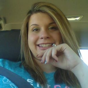 Meet your Posher, Candace